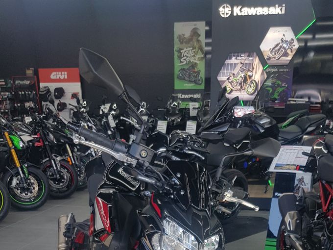 KAWASAKI Z 900 4