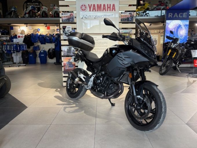 BMW F 900 XR FULL TRIPLE BLACK 105CV 1ERE MAIN 162€/MOIS* FAIBLE KILOMETRAGE 4
