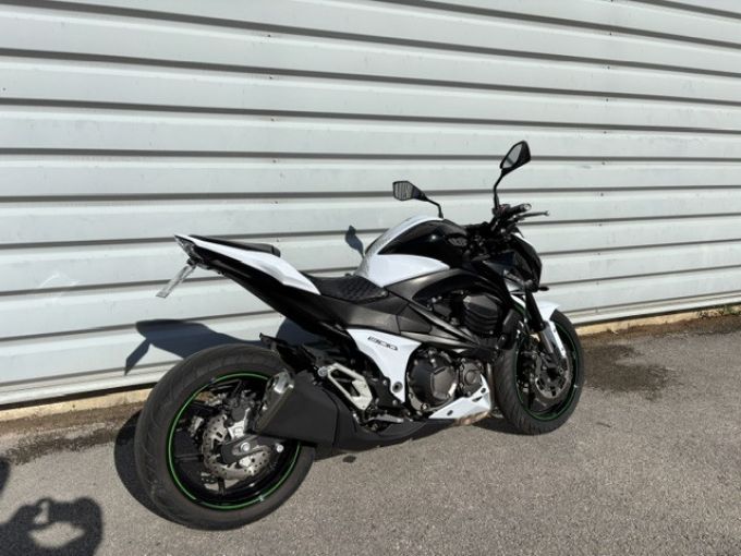 KAWASAKI Z800 4