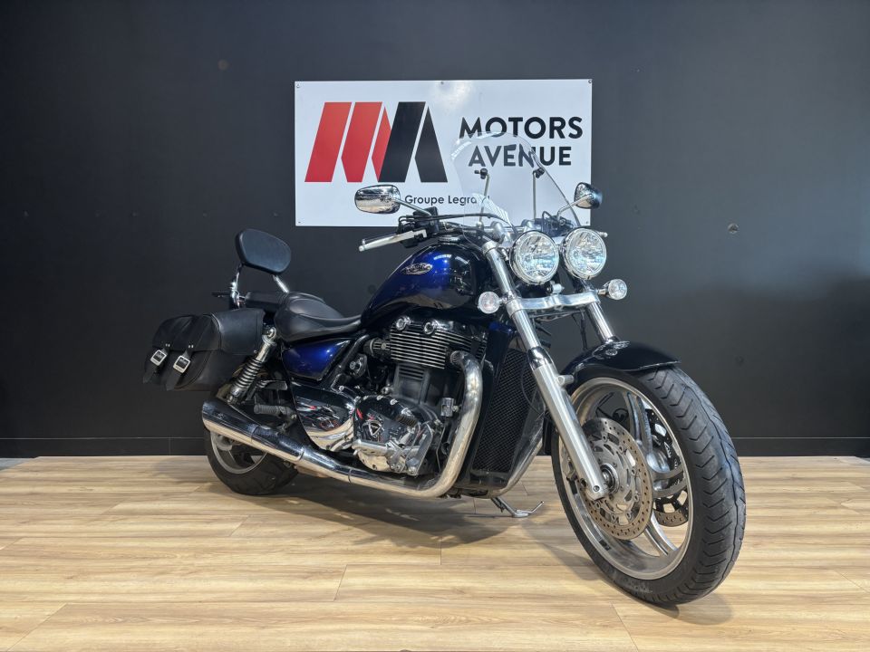 TRIUMPH THUNDERBIRD 1700 LT ABS 4