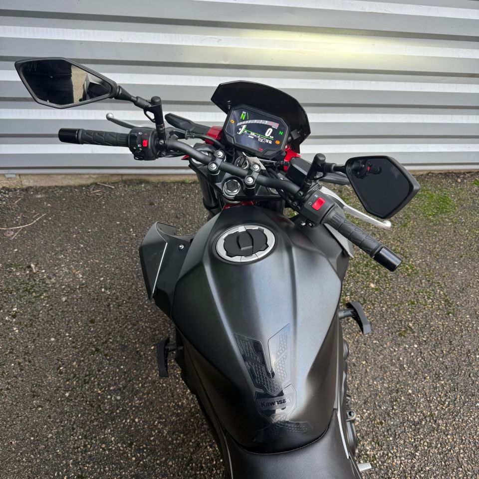 KAWASAKI Z500 SE 4