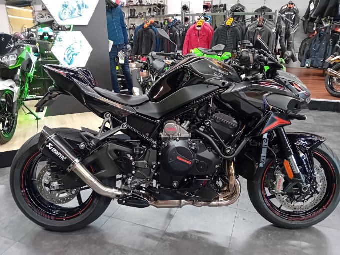 KAWASAKI Z 1000 H2 4