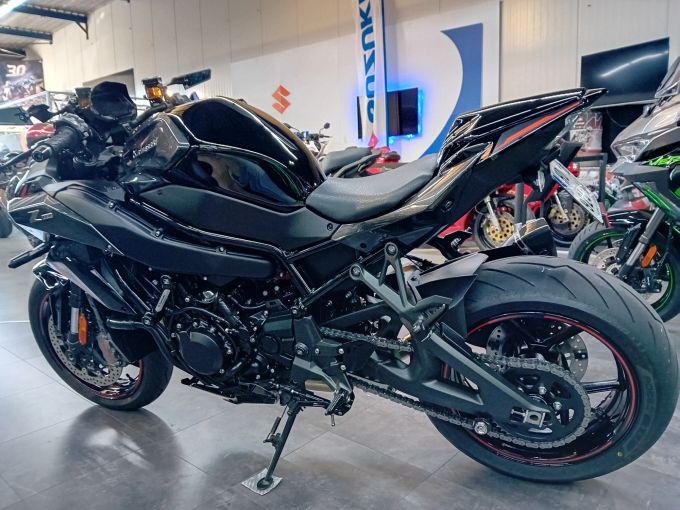KAWASAKI Z 1000 H2 4