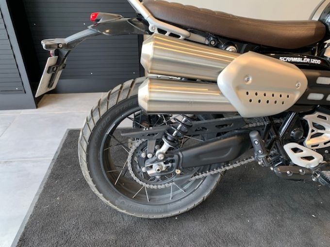 TRIUMPH SCRAMBLER 1200 XE 4