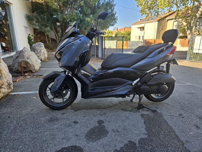 YAMAHA X-MAX 125 TECH MAX 4