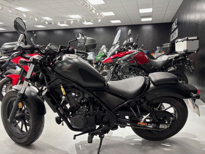 HONDA CMX 500 REBEL 4