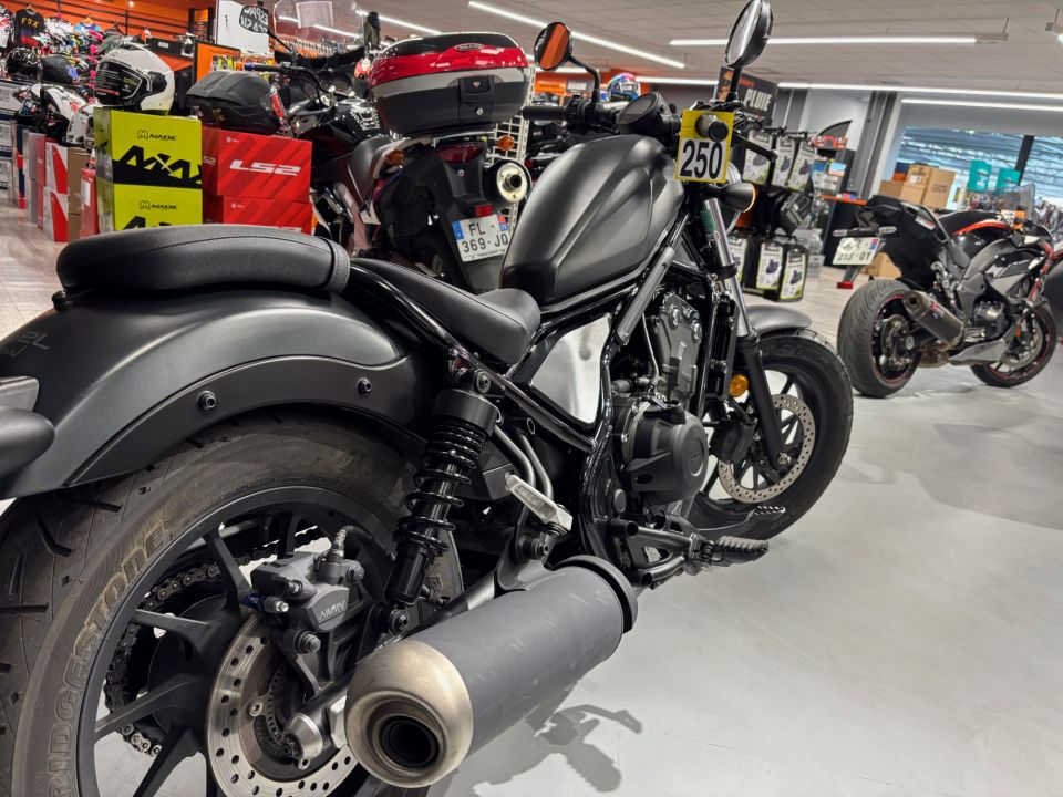 HONDA CMX 500 REBEL 4