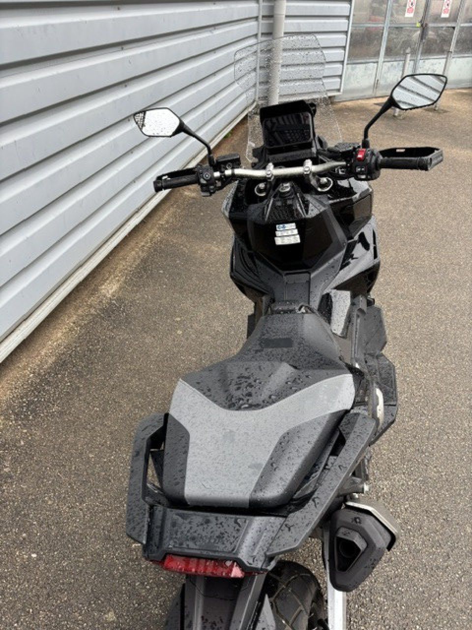HONDA X-ADV 750 4