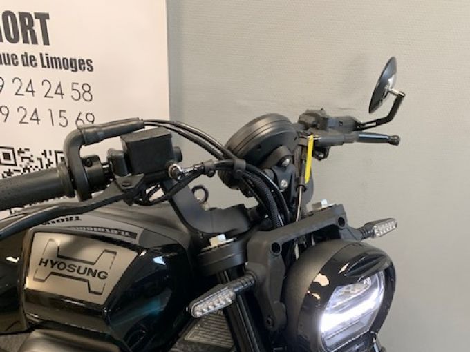 HYOSUNG GV 125 4