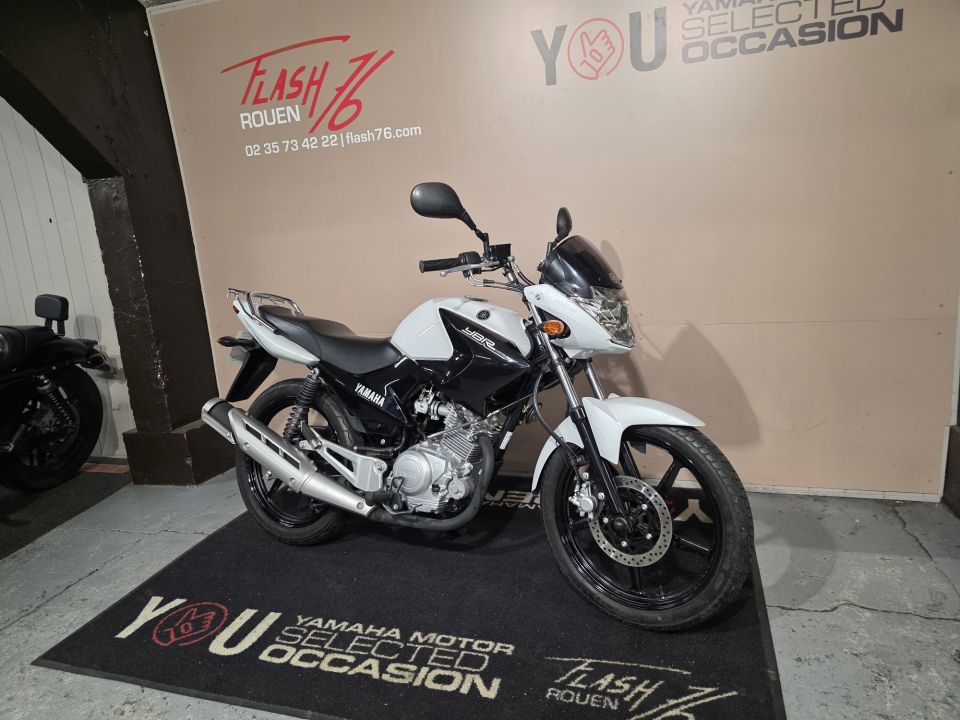 YAMAHA YBR 125 4