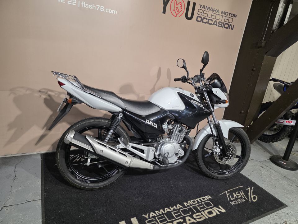YAMAHA YBR 125 4