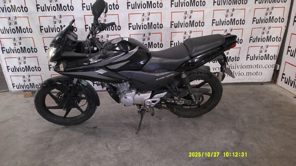 HONDA CBF 125 4