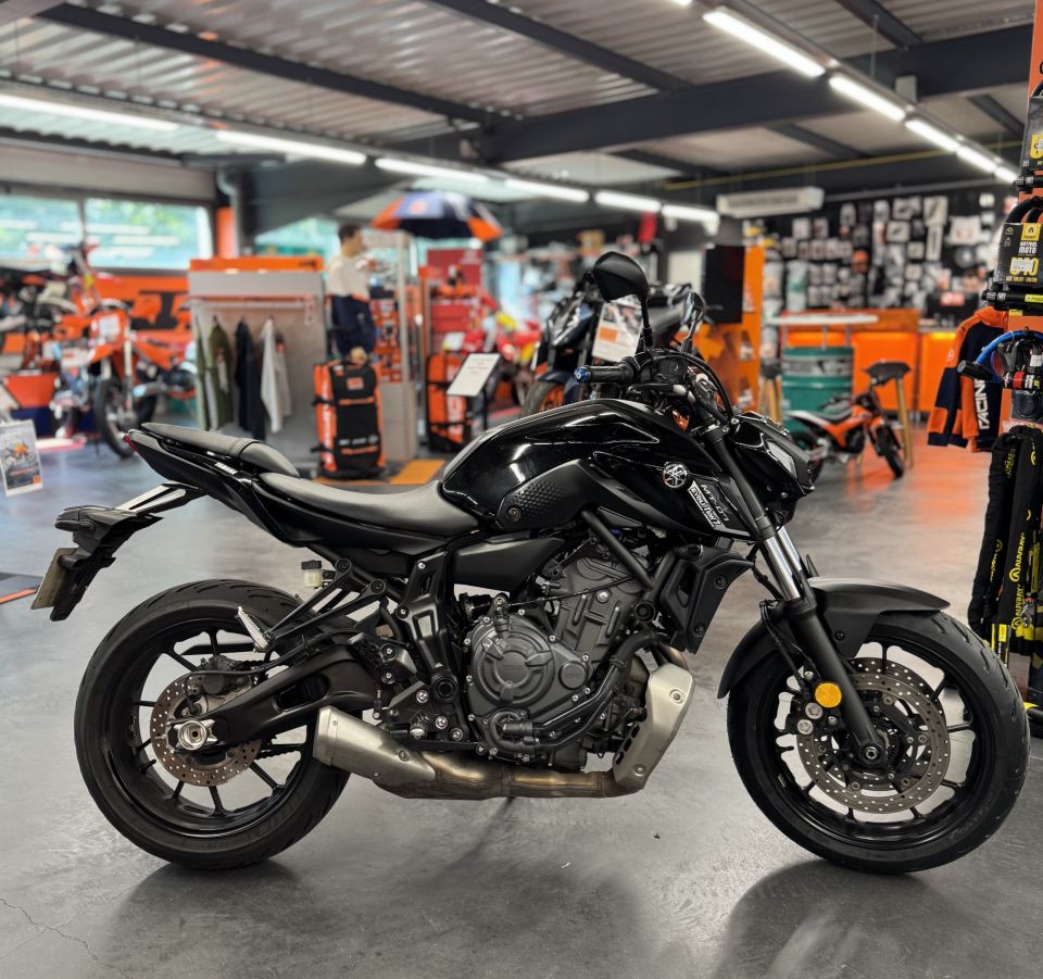 YAMAHA MT-07 35KW 4