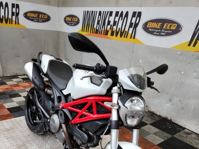 DUCATI 796 MONSTER 4