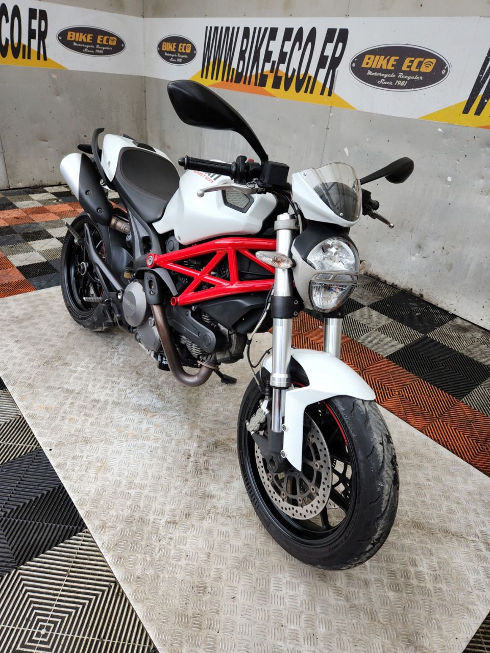 DUCATI 796 MONSTER 4