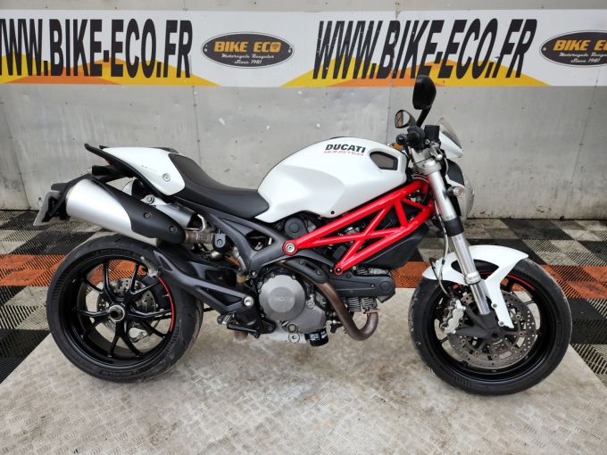DUCATI 796 MONSTER 4