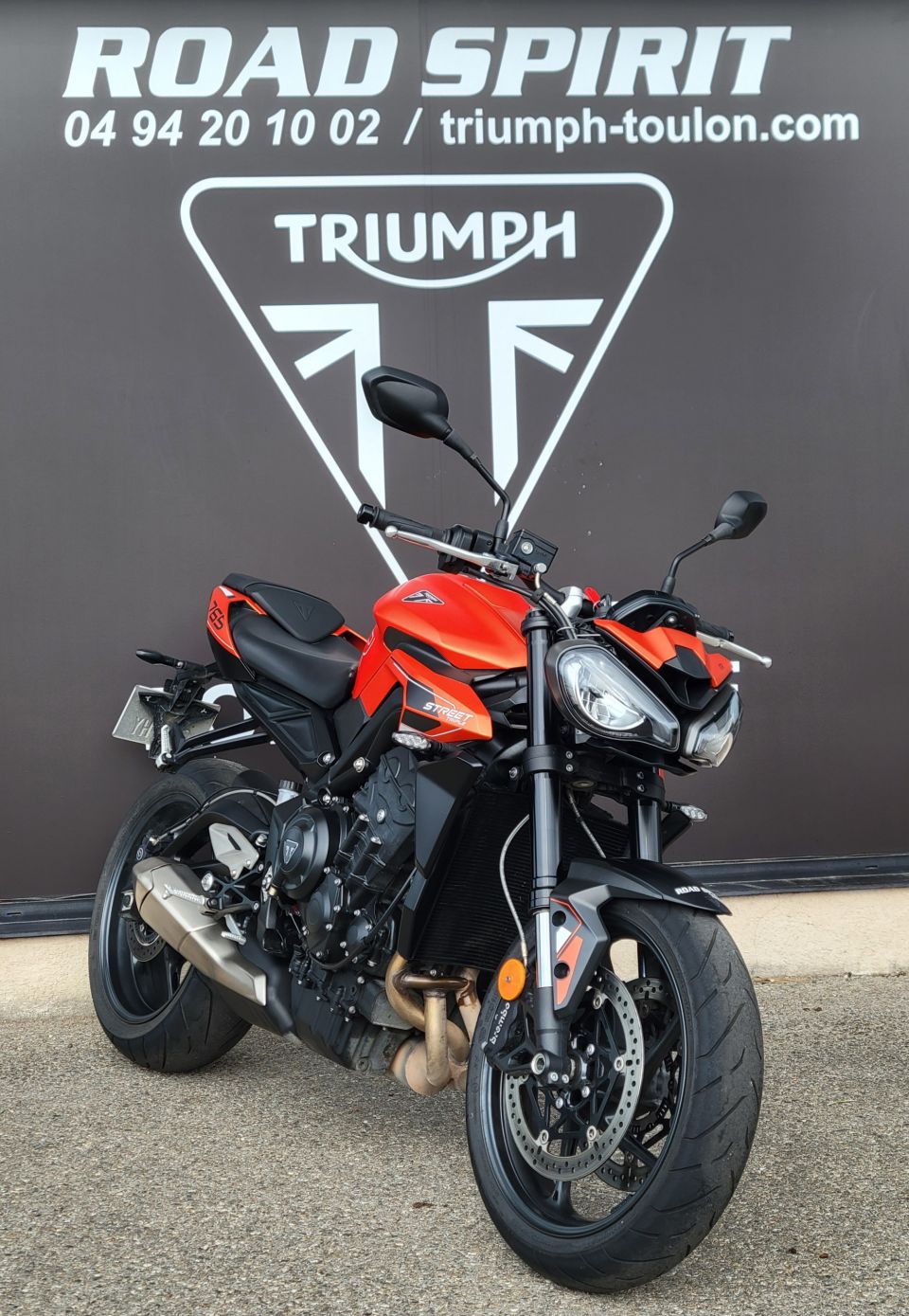 TRIUMPH STREET TRIPLE 765 R A2 4