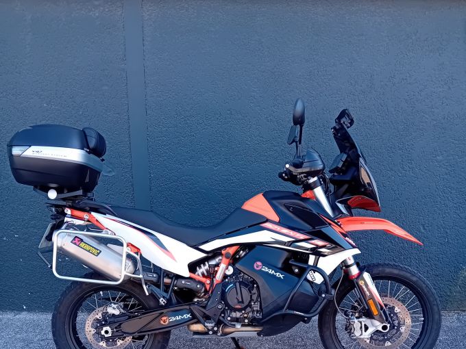 KTM 890 ADVENTURE R 4