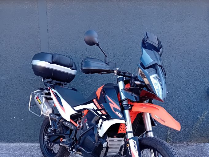 KTM 890 ADVENTURE R 4
