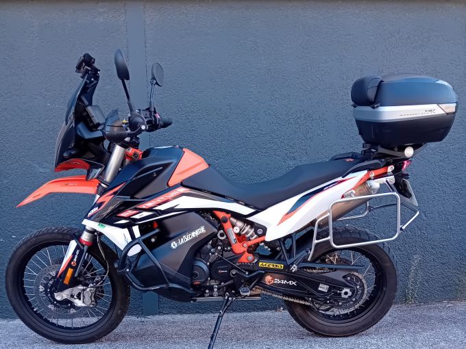 KTM 890 ADVENTURE R 4