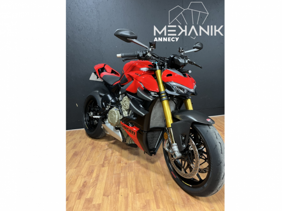 DUCATI STREETFIGHTER V4 S 4