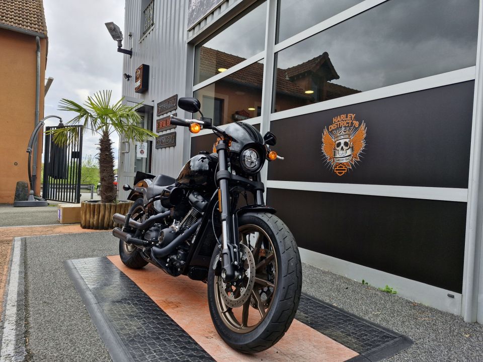 HARLEY-DAVIDSON SOFTAIL LOW RIDER 1923 S 4