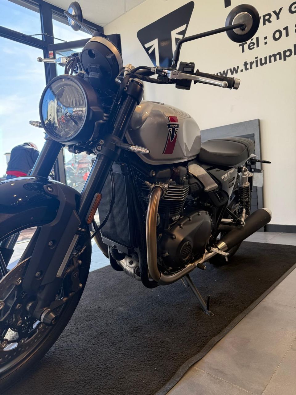 TRIUMPH SPEED TWIN 900 4