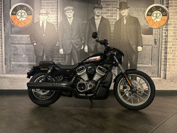 HARLEY-DAVIDSON SPORTSTER NIGHTSTER 975 SPECIAL 4