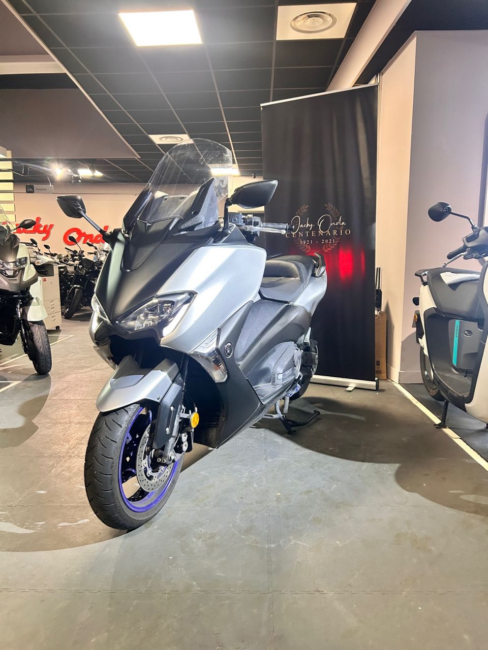 YAMAHA XP T-MAX 530 SX 4