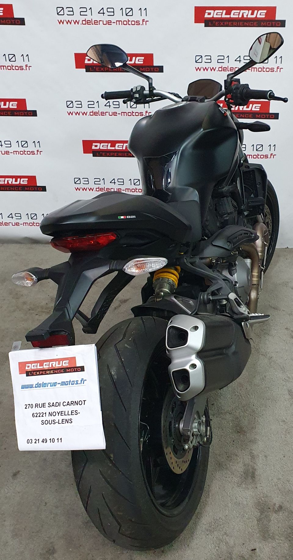 DUCATI MONSTER 821 4