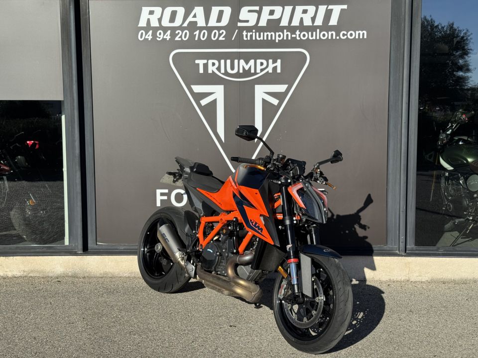 KTM 1290 SUPER DUKE R 4