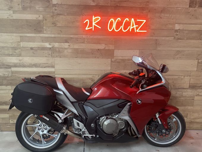 HONDA VFR 1200 F 4