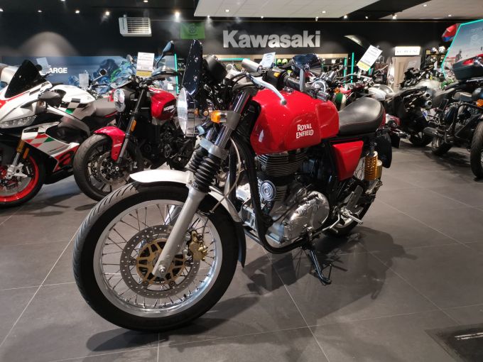 ROYAL ENFIELD Continental GT 535 4