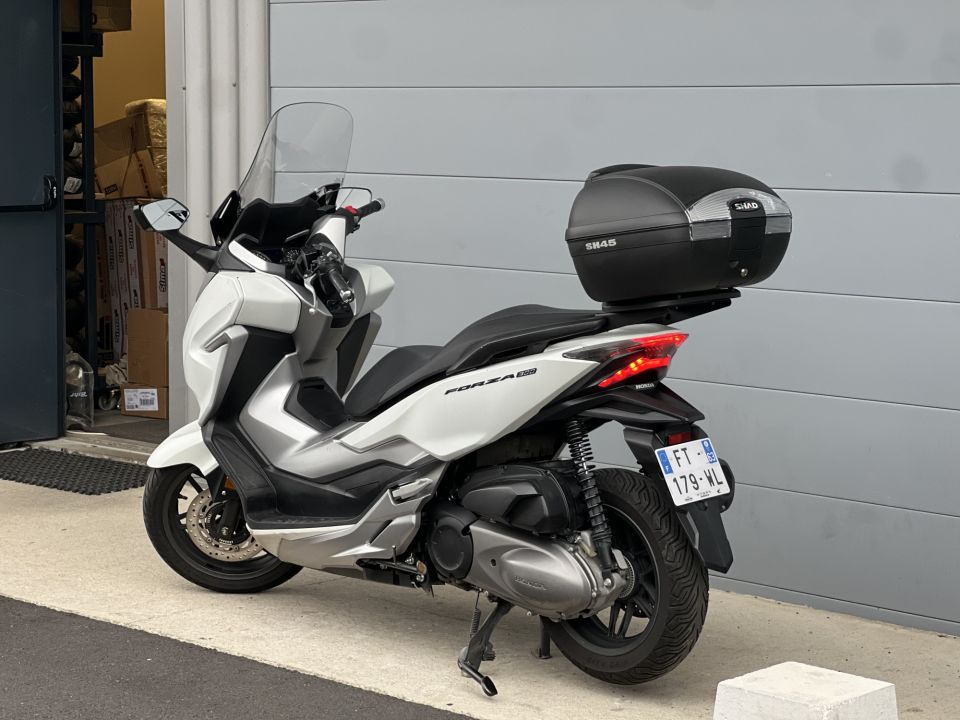 HONDA NSS FORZA 300 4