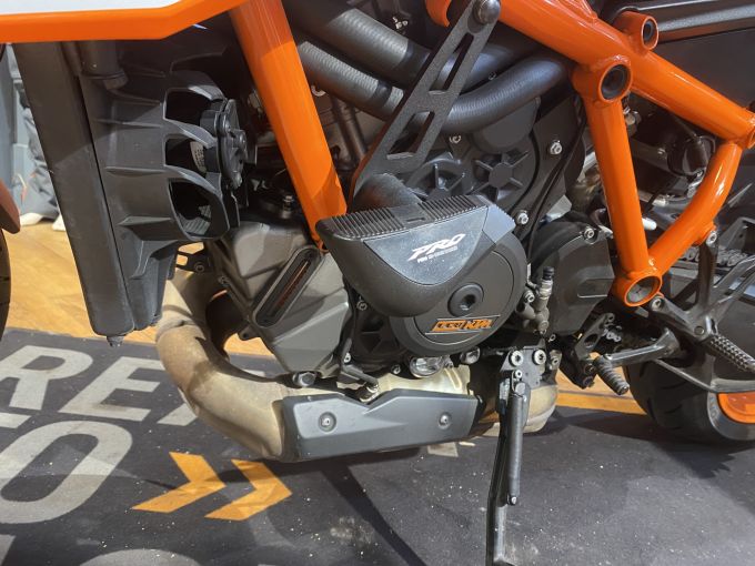 KTM 1290 SUPER DUKE R EVO 4