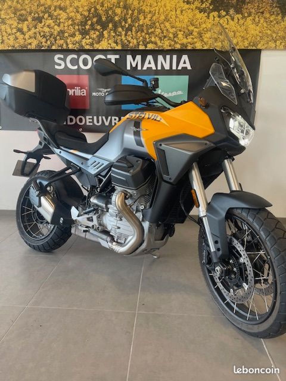 MOTO GUZZI STELVIO 4