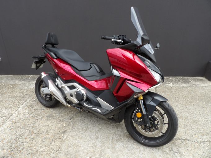 HONDA NSS FORZA 750 4