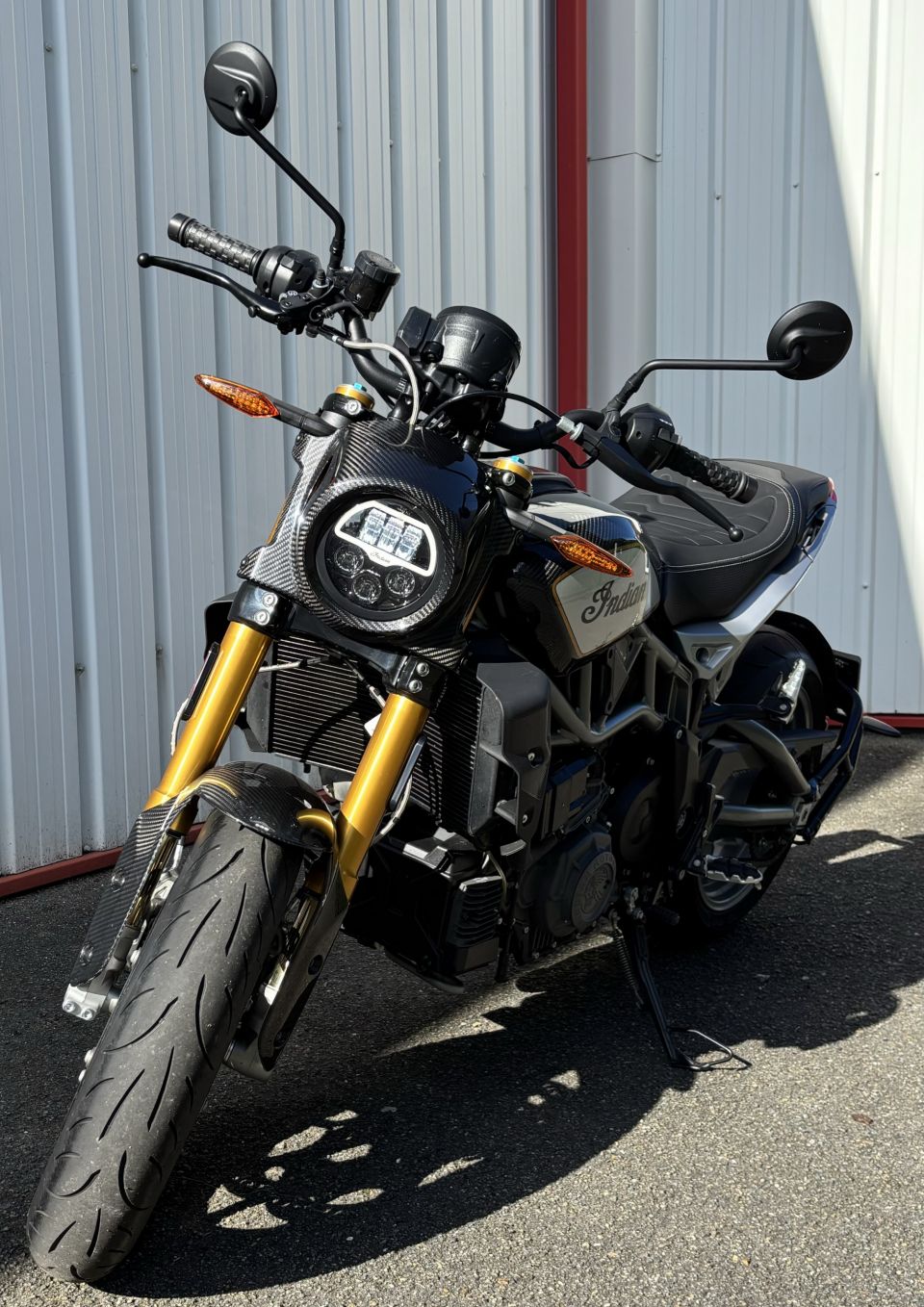 INDIAN FTR 1200 CARBON 4