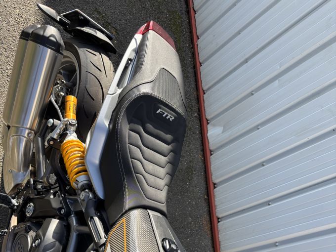 INDIAN FTR 1200 CARBON 4