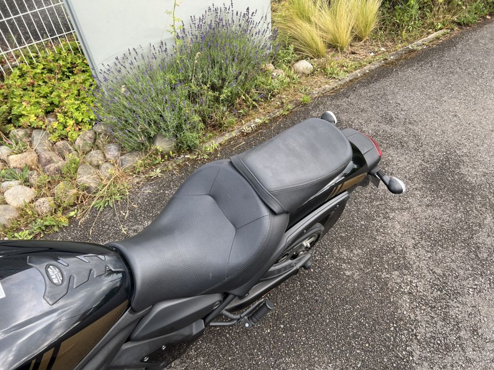 KAWASAKI VULCAN 650 S 4