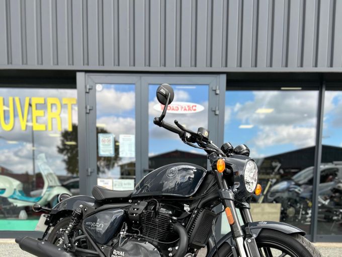 ROYAL ENFIELD SHOTGUN 650 4