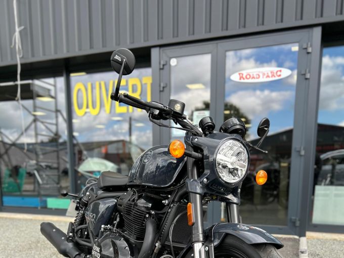 ROYAL ENFIELD SHOTGUN 650 4