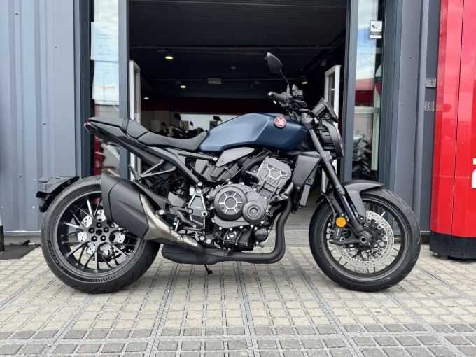 HONDA CB 1000 R 4