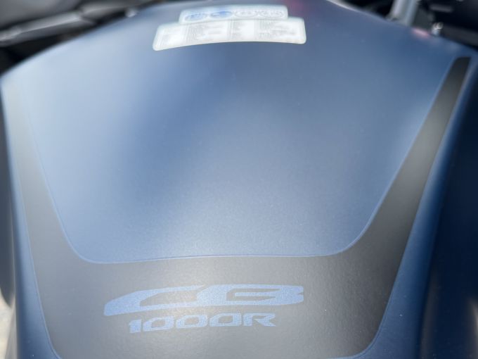 HONDA CB 1000 R 4