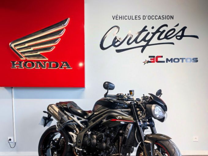 TRIUMPH SPEED TRIPLE 1050 4