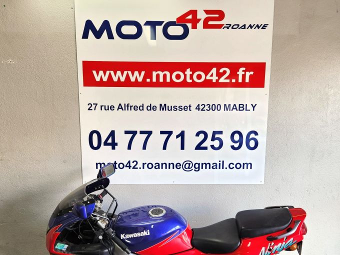 KAWASAKI ZX-6RR 4