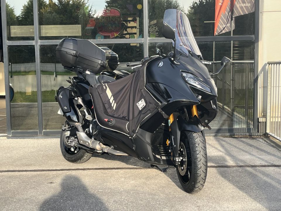YAMAHA XP T-MAX 560 TECH MAX 4