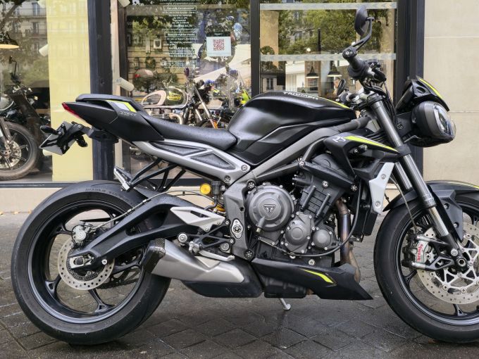 TRIUMPH STREET TRIPLE 765 RS 4