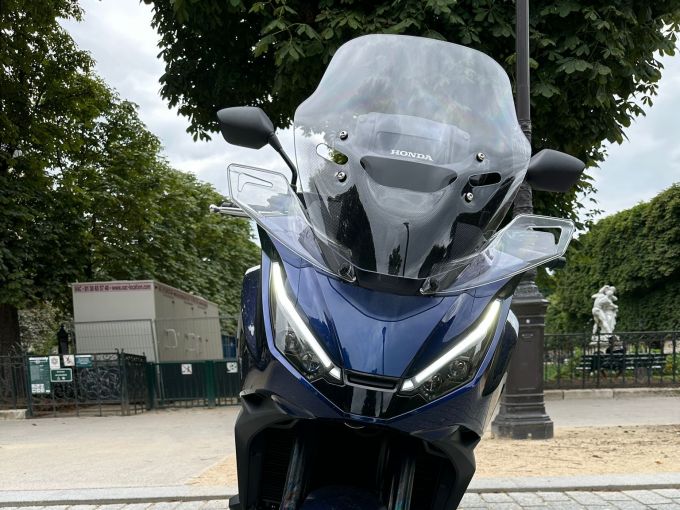HONDA NT 1100 DCT 4