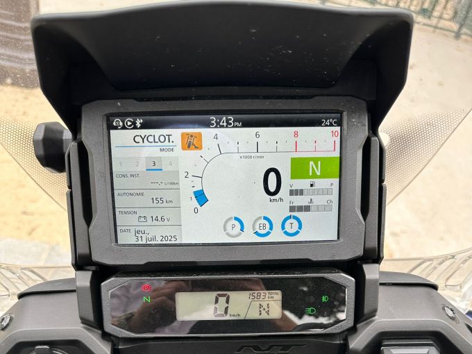 HONDA NT 1100 DCT 4